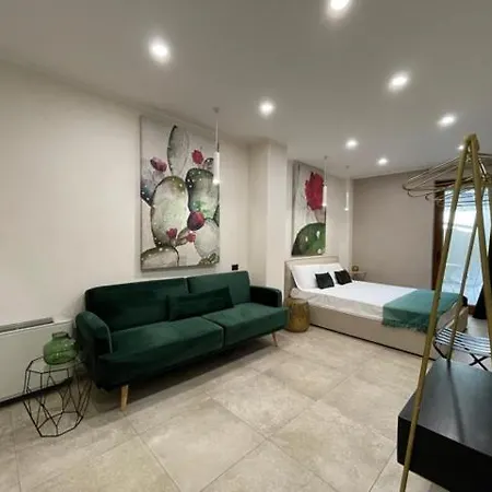 Opuntia Bed & Breakfast *